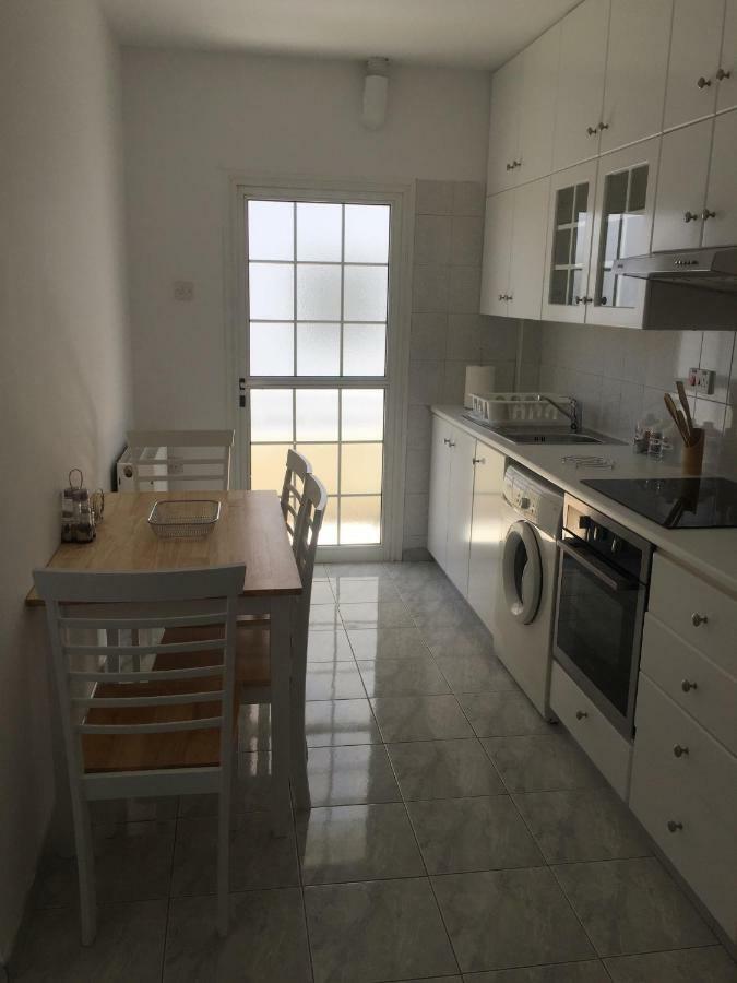 Modern In Town Centre Appartement *